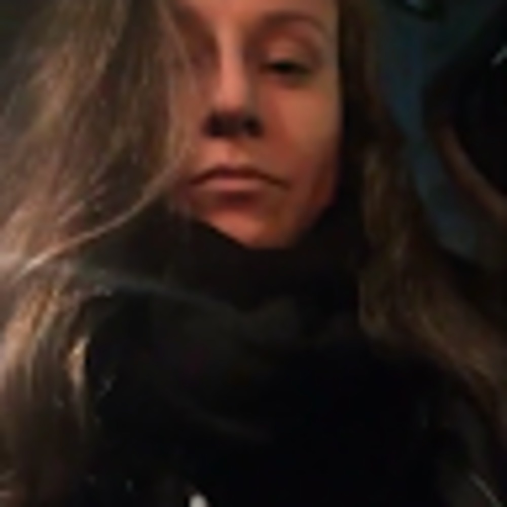 Meet your Posher, Ana